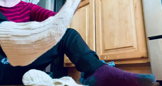 Catprincess, Video: Sneaker Showenjoy Legwarmer Feet Onlyfans Soles Sock Then Tip And If Like Sweaty Soft Removal Catprincessfeet Wool U