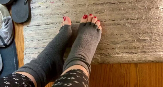 Catprincess - By Pop Toes Off Anticipation They Yoga In As 5 Onlyfans My Removalwatch One Toeless Sock Catprincessfeet