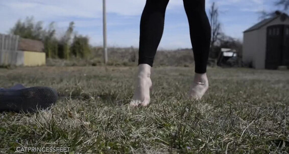 Unzip Them T Barefoot Backyard My Slip Onlyfans In Concrete Of Boots And Out Prance I The On Catprincessfeet Around