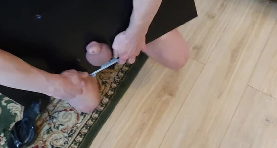 Behindthescenes Too Slippery At Be Houseofsinn Of To Fixed In Onlyfans Sits Sinn Balls The Were House