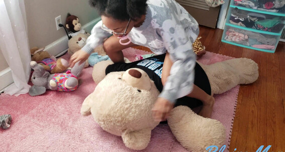 Blaire Monet - Her Baby Teddy Friend Monet Manyvids Humps Blaire