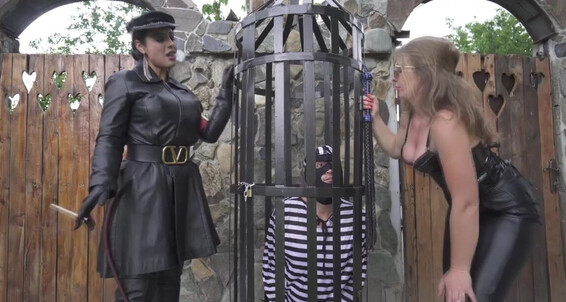 Mistress Zeida - Femdom Works Real Have Castle Slave My Slavery Onlyfans Mistress In Dracula Several2 And I Is Who Zeida Fortress