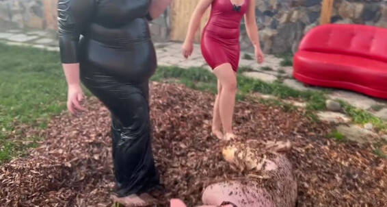 Slave Rubber Leaves Him While Rolling We Humilate Zeida Onlyfans Mistress In The Video Latex