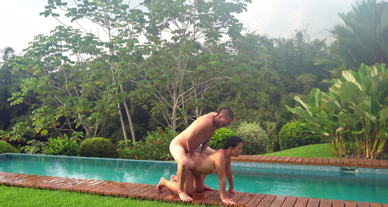 Sukisukigirl - Savage Caught Almost Fucking At Got Pool The Andy Public