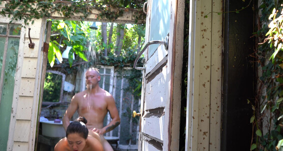 Sukisukigirl, Video: Shower Expectations Sex