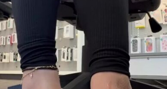 Feetbyselms - At Watch My Me Work Onlyfans Oil Feet