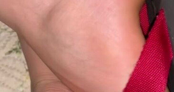 Pezinhos - Boyfriend Ia Amora While My Aka Onlyfans Feet Da A I Tease Amorafeetofc Again Very Sleep You Footjob Enjoys For