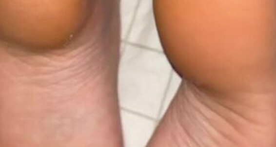 Pezinhos - Everyone This 2024 Accompani To Thank Amora Aka Onlyfans Much Year In Of Da A I Who Amorafeetofc Little Wish Very You Lot Feet