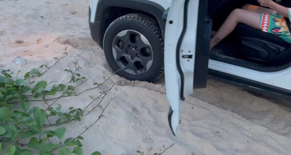 Pezinhos - Wheel New To Spinning Amora Stuck Aka Onlyfans Car Time Da And Was I Drive But Let With Amorafeetofc The That Me First Video