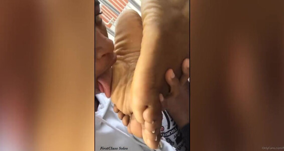 Firstclasssoles - Ignore 2022 Sole 2019 Aka Fc Worship Fineasssoles Soles Onlyfans 22 07 Ella