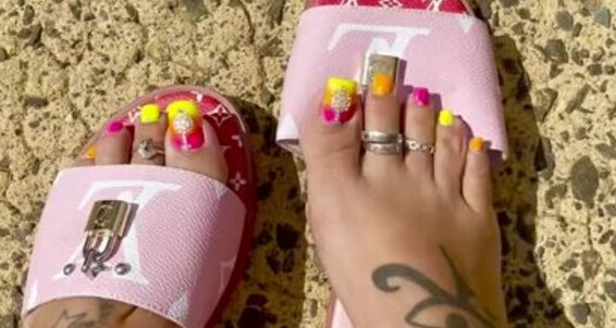 Poster for Removal Luv And Latinamarina Sandal I Dangle Public In Onlyfans A