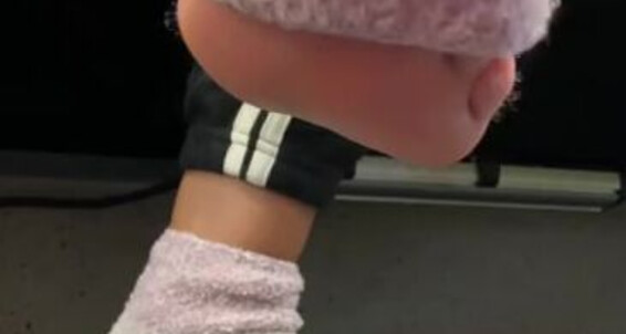 Solescchicc, Video: Fuzz Feet Onlyfans Aka The My Chicc Off Lick U