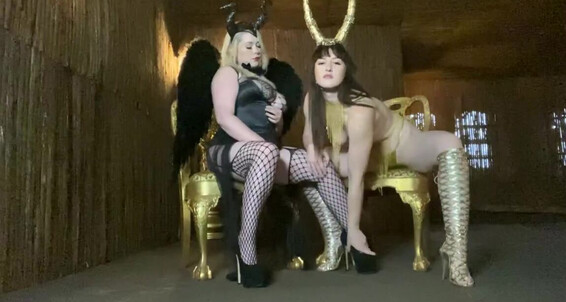 The Amazing Onlyfans Xivy S Friend Aka Breasts Amour Best Vivienne Worship With Vlproductionsuk Boot L Such Kind She Wildx Pov Of