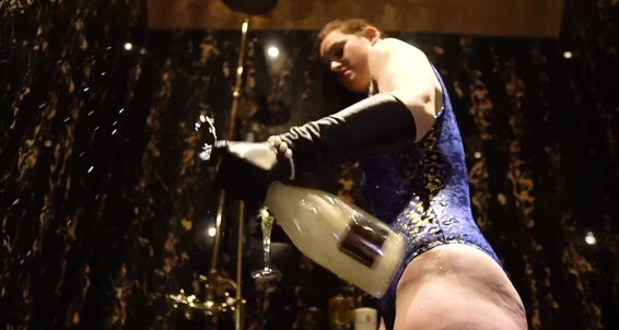 Vivienne L Amour, Video: Goddess Onlyfans Time Aka Vlproductionsuk With Champagne L Vivienne Amour