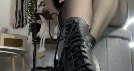 Missesdiscreets, Video: Boots Bitch Onlyfans Aka The Queen My 327 Worship Of Sole