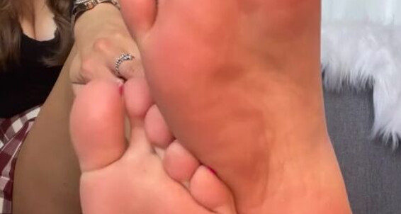Missesdiscreets, Video: Watch My Now Repeat Aka You The Queen Sole Could Me All On Day Onlyfans Wiggle Toes Of This