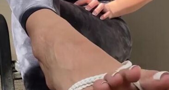 Goddess Ayla - Your White S0 Toes Video These Face 06 Imagine 02 Me Perfect In Onlyfans Goddessaylavip Dangling 2024