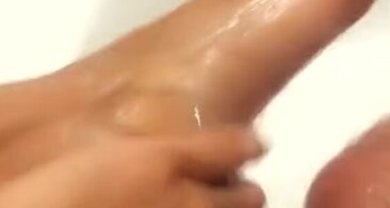 Goddess Ayla - Sessions You My Sending Onlyfans Washing Oil S From G Toesbyayla Feeties Pretty With And Man Juice Filthy Week 1 This