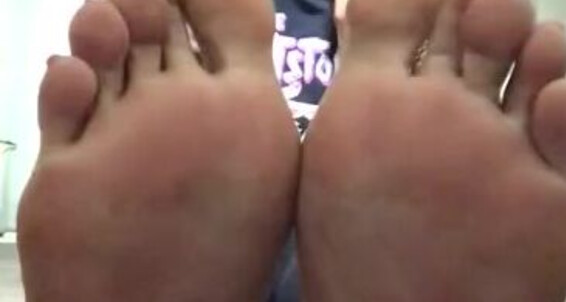 Cum To Stinky Who Soles Wants My Toesbyayla Onlyfans Big