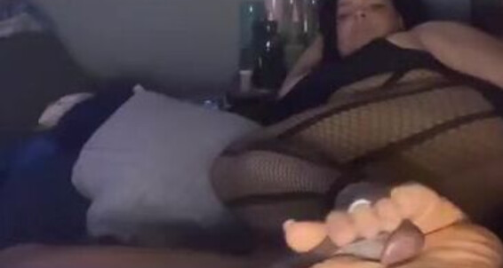 Poster for Atlfootjobqueen Most Pussy Giving Him Foot Aka Kilocakesole Amazing Onlyfans The