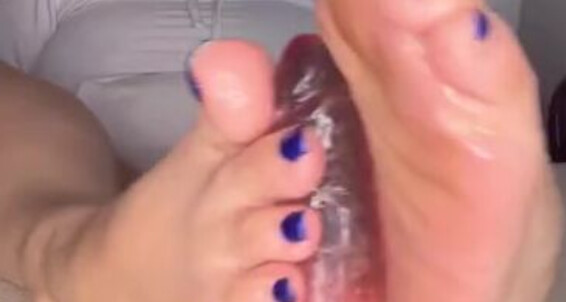 Poster for Sofieesoles Sofieebabyy17 Be 27 You See Ll Or Gmailcom Email Me I Jan To Onlyfans 29 If Nyc Text In Want