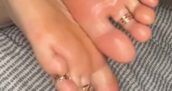 Your Diamond - On And My Like Oiled You Yourdiamondvip Would To Cum With Them Onlyfans Feet Rings All Toes