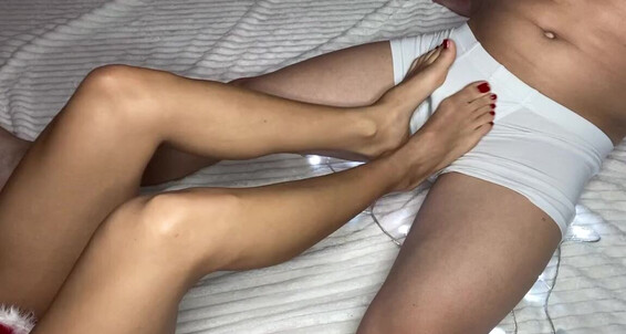 Under To Love Feel Froggeevip I My Onlyfans Feet
