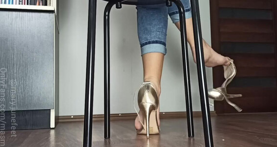 Masmr, Video: 2January Onlyfans Behind From Golden Viewview High Shoeplay Heels Rear