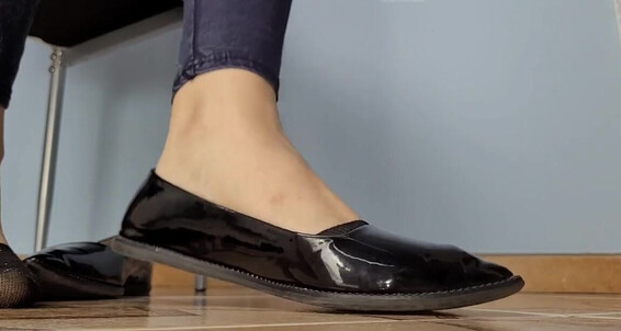 Masmr, Video: 4January Feet Black Onlyfans Flats No Shiny With Socks Bare Tease Mix Shoeplay Show