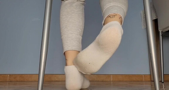 Masmr - Only Teasing Feet White By Ankle Them Off To 8March Onlyfans Socks Halfway Taking Barefe Under Chair