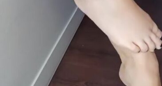 Masmr, Video: Feet Nails Onlyfans Youtube Rubbing Black With On Number 49