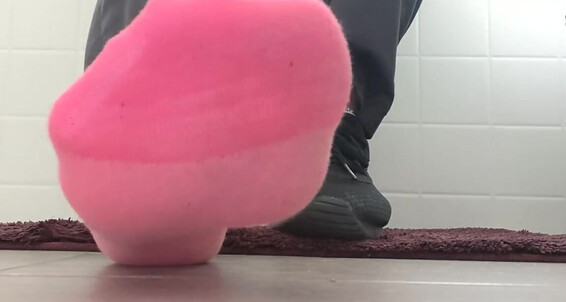 Pipersweetfeet, Video: Feet Gf New Onlyfans It You Shoesock Like And Smelly Digs Removal Finds Out