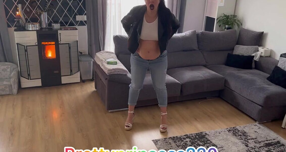 Prettyprincess220 - Whit Jacket Leather Play And My 2024 Jeans 02 Farting Onlyfans In 17 Belly Video