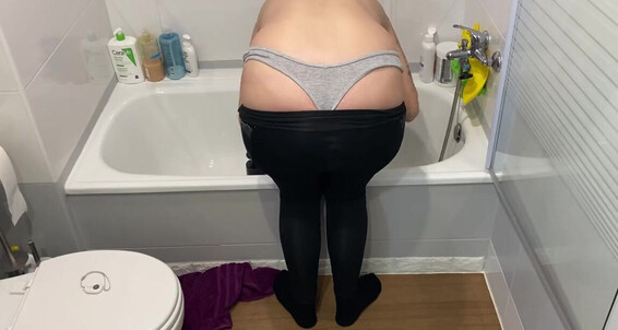 Prettyprincess220 - 18 03 While Crack My I Over Hair 2023 Onlyfans The Bathtub Wash Butt Video