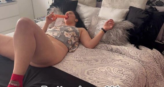Poster for Prettyprincess220 Video Masturbates 2024 Latina Milf 04 Onlyfans With Farts