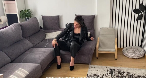 Prettyprincess220 - Leather Bad Dressed Pulls Stepmother Many 2023 Onlyfans 27 In Farts 05 Video