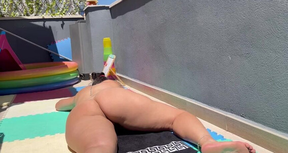 Prettyprincess220 - 19 And Tan 2023 Onlyfans 08 Fart Video