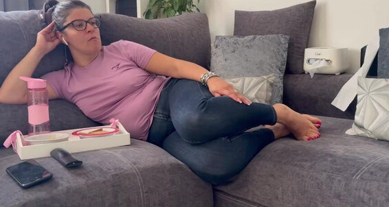 Prettyprincess220 - And Farting Eating 2023 Onlyfans 09 10 Video