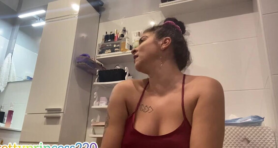 Prettyprincess220 - 2024 Farts 22 Onlyfans Jmzb Wet 10 Video