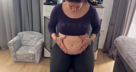 Prettyprincess220 - And My Bellybutton Farting Video 2023 Onlyfans 10 28