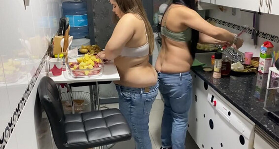Prettyprincess220 - Best And My I 13 12 Together Friend Onlyfans Cook 2022 Video
