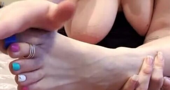 Vegan Footqueen, Video: Onlyfans Stream At Vegan 04282020 Footqueen Started 0534
