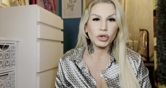 Mistress Ava Von Medisin - Ava Avavonmedisin Vlog Medisin My Aka Into Insight Mistress Onlyfans Von Lifestyle