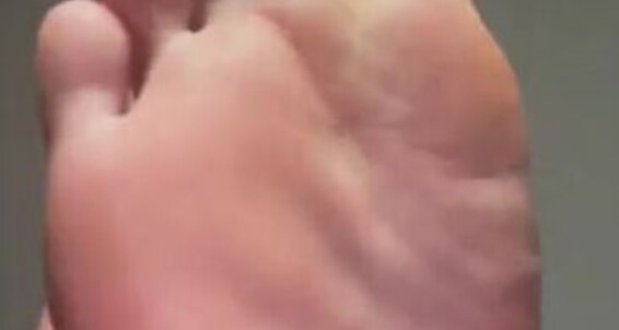 Blatina Goddess, Video: Goddess Onlyfans Flicking 08 Toe Blatina 04 2022