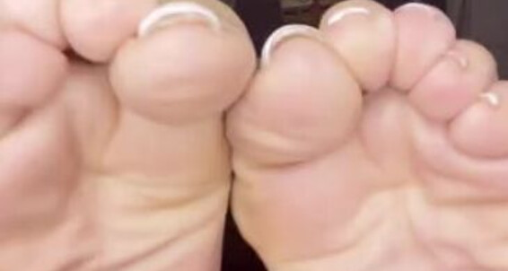 Blatina Goddess, Video: Boots Goddess Onlyfans Snow 21 Soles From 2021 Blatina 12 Sweaty
