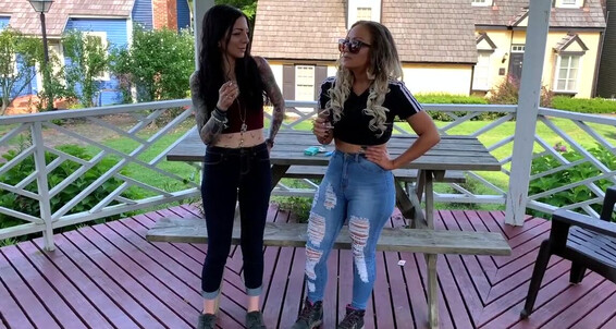 Britteni Bank, Video: Bbankfetish Onlyfans Poison Aka Interview Outside Bank With Britteni Smoking
