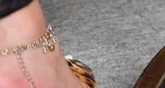 Feetbysherri, Video: Lounging Onlyfans My About Mules In Guess