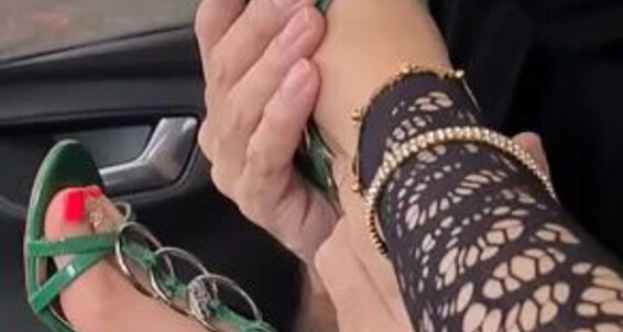 Feetbysherri - Fun Sixty And M Heels Onlyfans Car Miss
