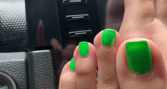 Natasha Aka Vibez3 - Natasha Vibez3 Better My Aka Chipped 1 Outgrown Onlyfans Toenails Visual Of