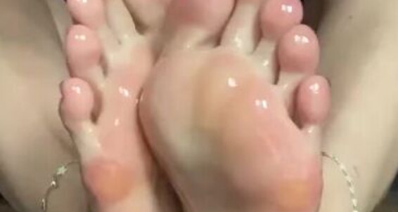 Natasha Aka Vibez3 - Natasha Vibez3 Removal Down Aka Sock Onlyfans Oil Fishnet